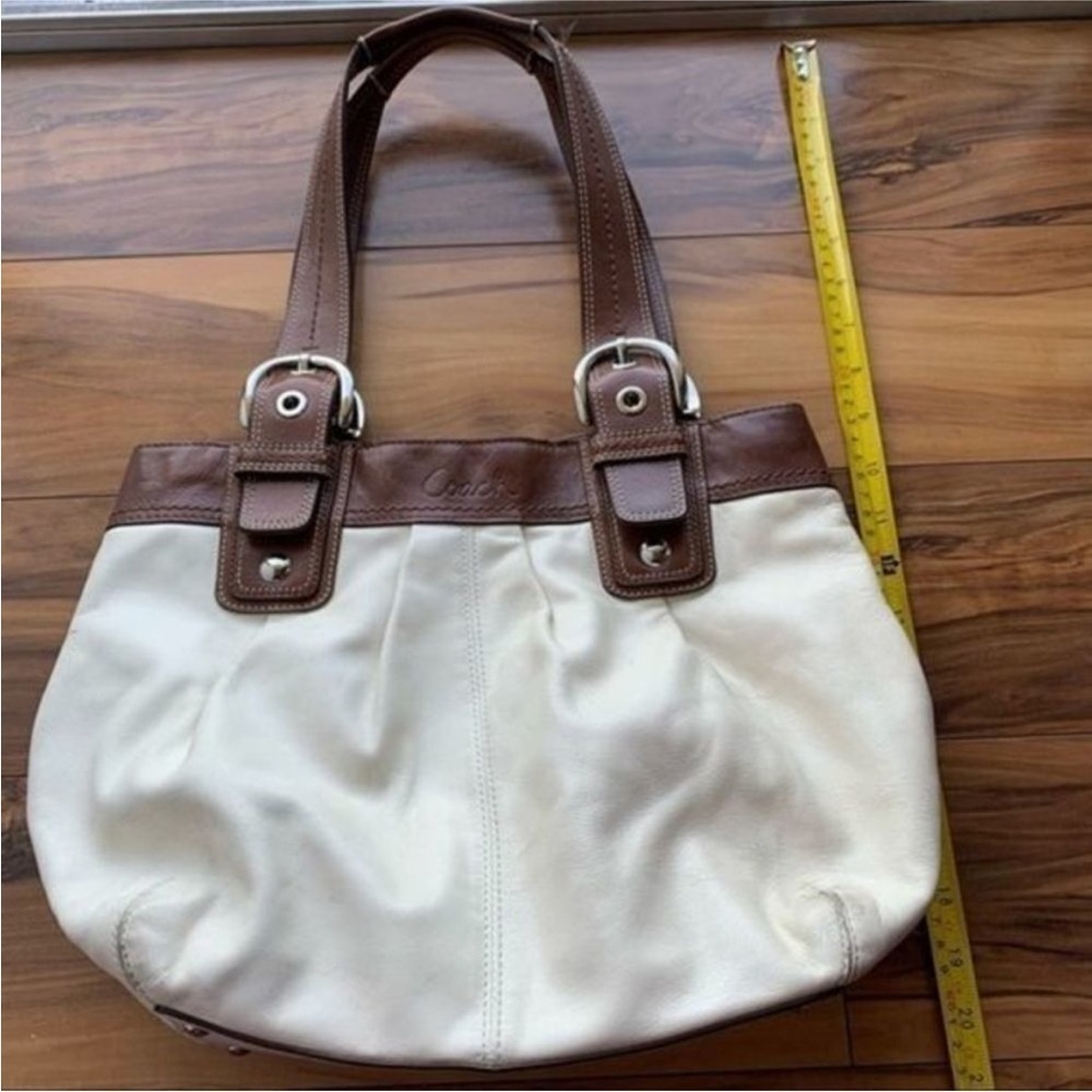 Coach Brown and Cream SoHo Leather Tote Bag - Picture 2 of 11